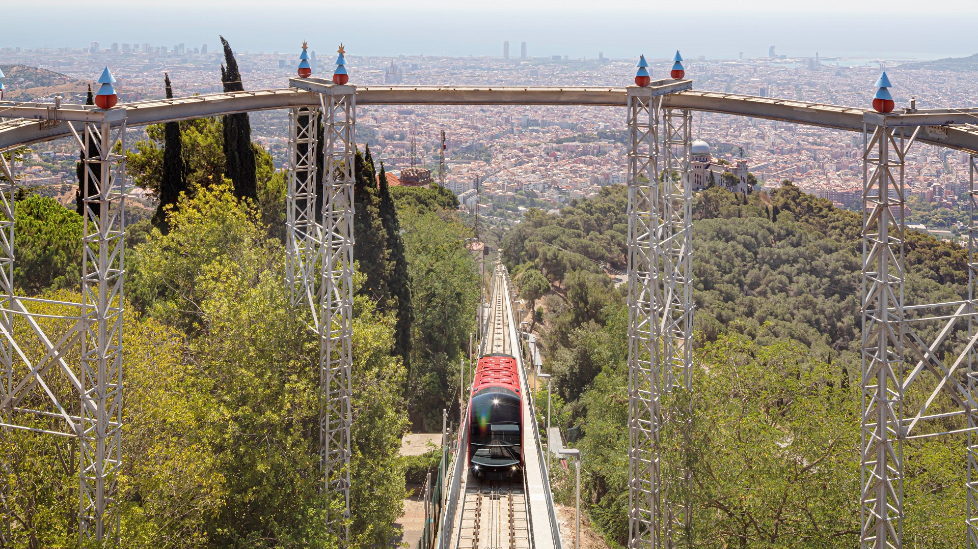 Parc d'atraccions Tibidabo Parque de atracciones Tibidabo Tibidabo Amusement Park Barcelona Cuca de Llum